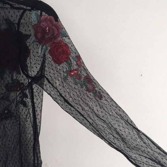 Sheer Black top - Picture 2 of 2